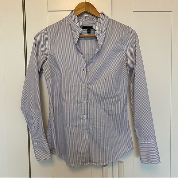 Banana Republic Riley Shirt - Picture 1 of 3